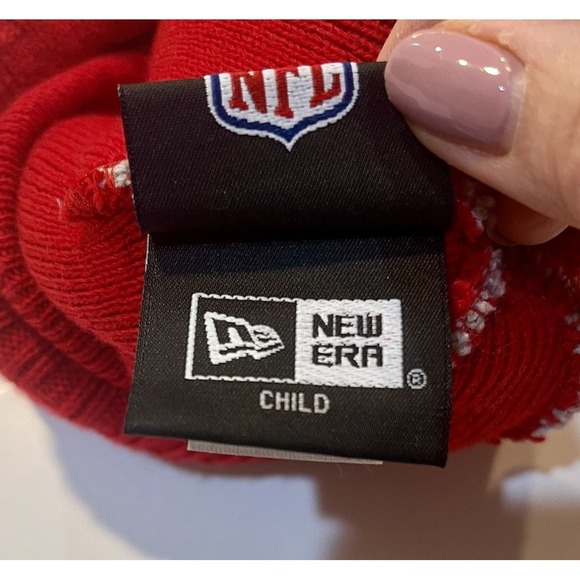 San Francisco 49ers Child Youth Knit Pom Beanie New Era Red NFL Logo Winter Hat - Picture 8 of 9